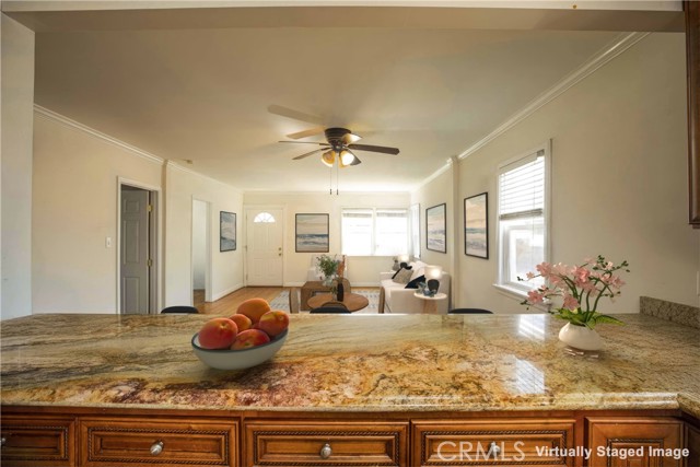 Detail Gallery Image 5 of 16 For 4909 W 140th, Hawthorne,  CA 90250 - 3 Beds | 2 Baths