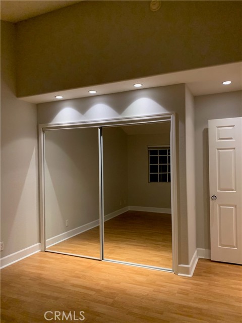 Detail Gallery Image 23 of 26 For 292 Alpine St #2,  Pasadena,  CA 91106 - 2 Beds | 2/1 Baths