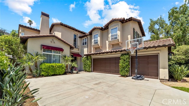 Detail Gallery Image 1 of 65 For 637 Chaparral Ct, Altadena,  CA 91001 - 5 Beds | 5 Baths