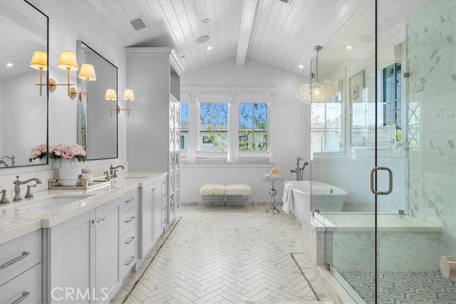 Image 33 of 62 For 910 28th Street