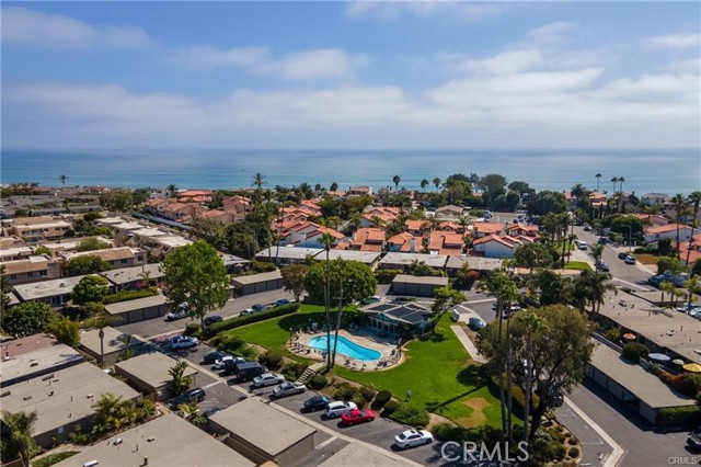 Detail Gallery Image 2 of 18 For 214 Del Gado Rd, San Clemente,  CA 92672 - 2 Beds | 1/1 Baths