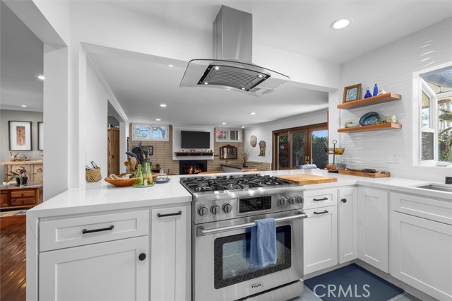 5345 W 140th St, Hawthorne CA: https://media.crmls.org/medias/99715ced-2843-43cf-bc8c-550be9a3ac7f.jpg