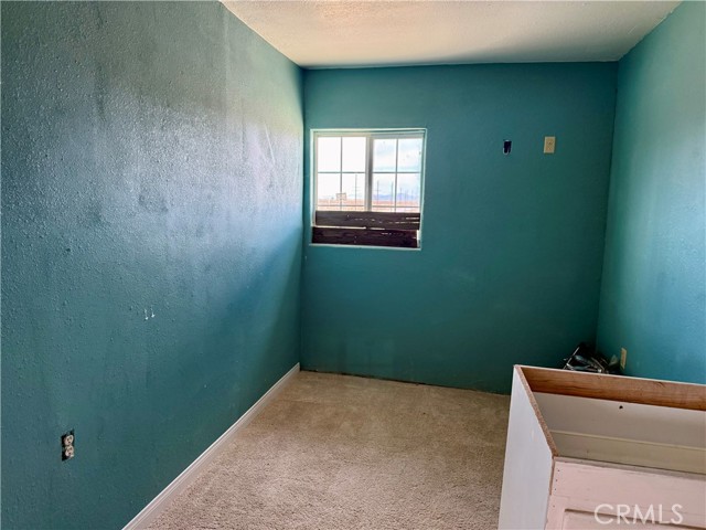 18645 Palmdale Boulevard, Palmdale, California 93591, 2 Bedrooms Bedrooms, ,1 BathroomBathrooms,Single Family Residence,For Sale,Palmdale,HD24221856