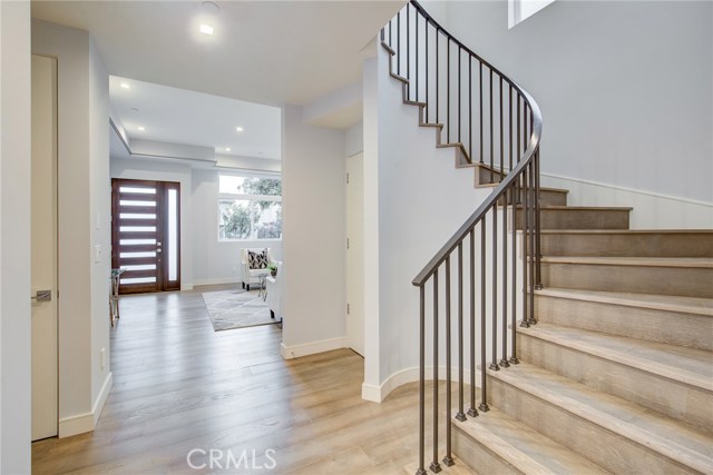 206 Juanita Avenue, Redondo Beach, California 90277, 4 Bedrooms Bedrooms, ,3 BathroomsBathrooms,Residential,Sold,Juanita,PV20030908