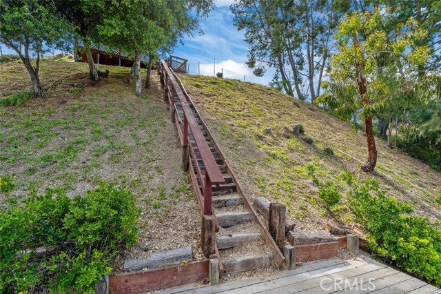 Detail Gallery Image 34 of 42 For 5765 Fairhaven Ave, Woodland Hills,  CA 91367 - 3 Beds | 2 Baths