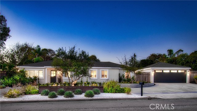 Detail Gallery Image 1 of 1 For 940 Arbor St, Costa Mesa,  CA 92627 - 3 Beds | 2 Baths