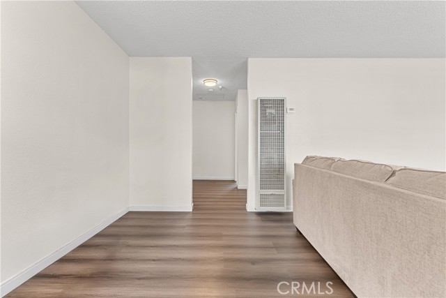 Detail Gallery Image 14 of 62 For 3702 W 126th, Hawthorne,  CA 90250 - – Beds | – Baths