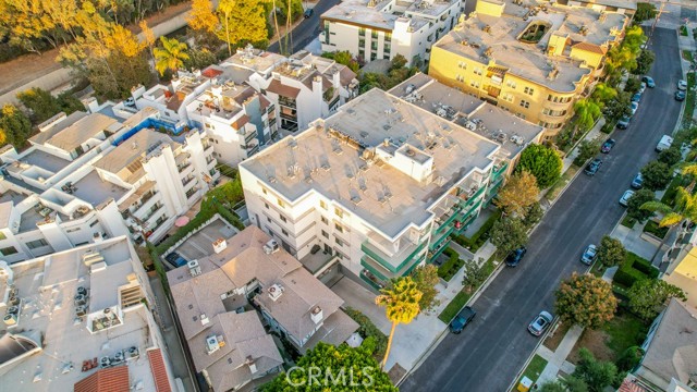 Detail Gallery Image 44 of 44 For 12045 Guerin St #203,  Studio City,  CA 91604 - 3 Beds | 3 Baths