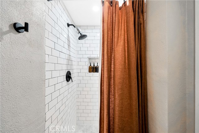 2915 Barrington Court, Fullerton CA: https://media.crmls.org/medias/9974dbd4-681d-45f0-bc2d-8aeb4a807032.jpg