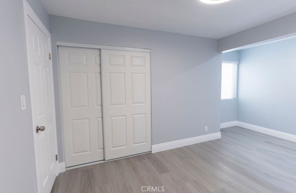 https://media.crmls.org/medias/9975046e-159e-4fb4-816b-b9ec631507a9.jpg?preset=X-Large
