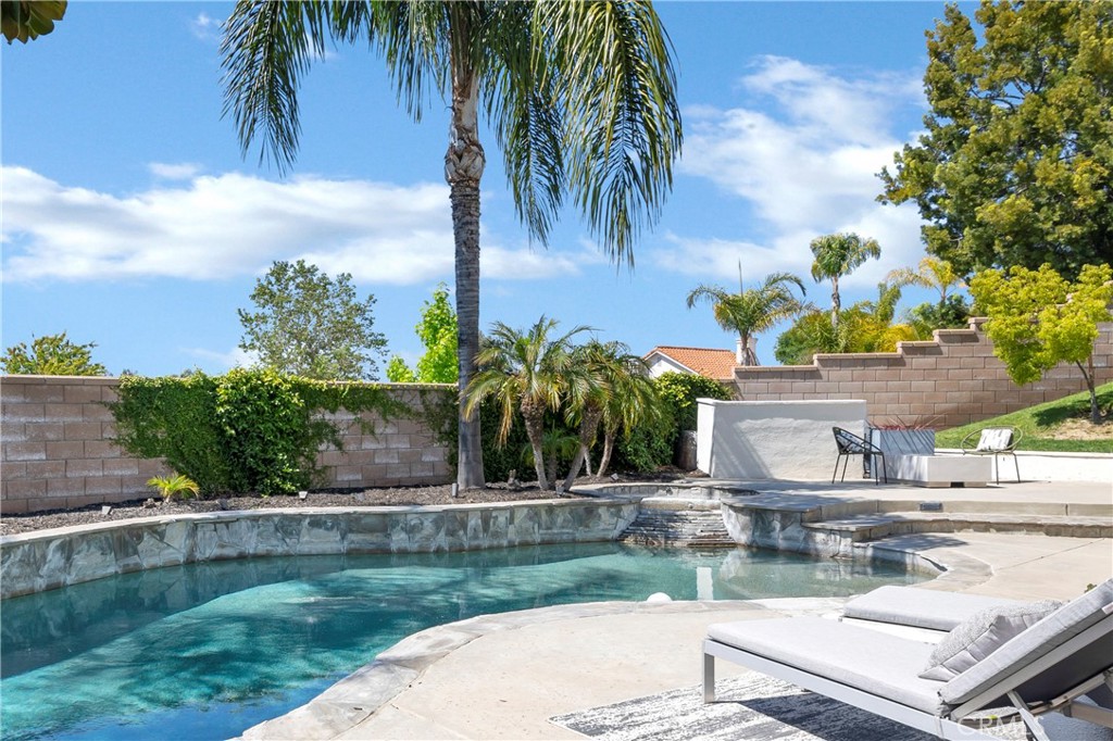 40225 Camino Campos Verde