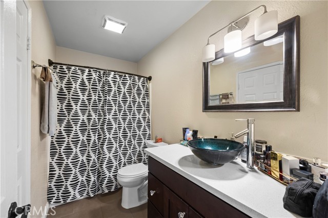 Detail Gallery Image 16 of 29 For 9382 Shadowood Dr #E,  Montclair,  CA 91763 - 2 Beds | 1/1 Baths
