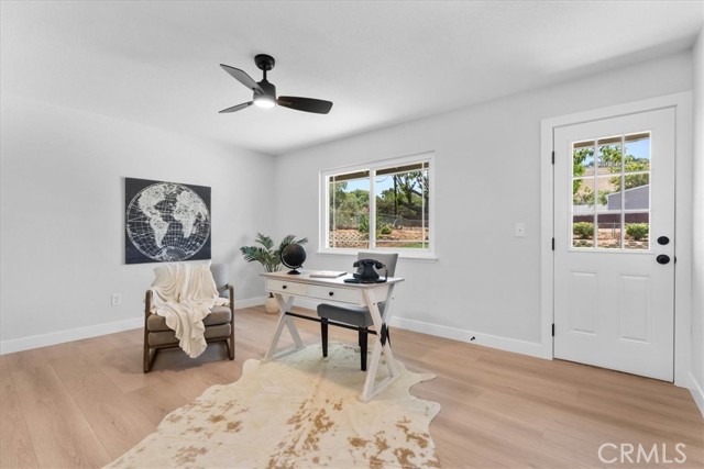7670 Lakeside Drive, Jurupa Valley CA: https://media.crmls.org/medias/9976c829-f76c-4fe1-ac76-0f8750a3dc8d.jpg