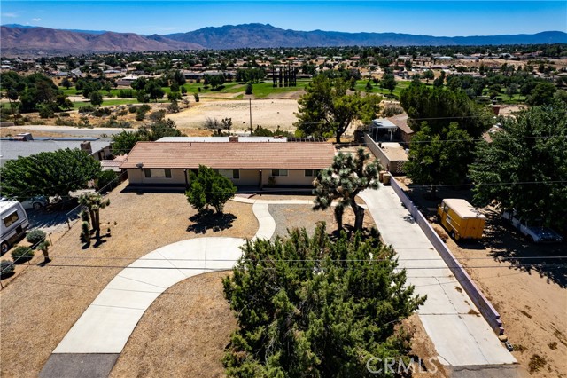 Detail Gallery Image 3 of 36 For 17909 Orange St, Hesperia,  CA 92345 - 3 Beds | 2 Baths