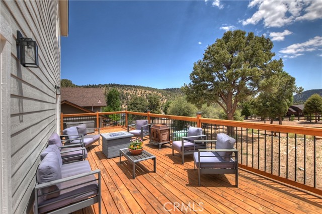 1215 Valley View Drive, Big Bear City CA: https://media.crmls.org/medias/99777b23-e734-4cbf-9abd-47b8931d0c1d.jpg