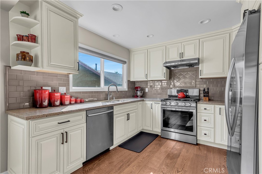 MLS #SB25163987 image #9