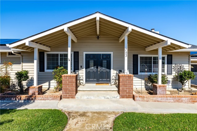 Detail Gallery Image 5 of 54 For 753 Walnut Dr, Paso Robles,  CA 93446 - 3 Beds | 2 Baths