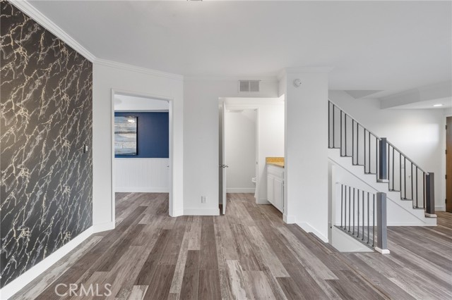 Detail Gallery Image 13 of 46 For 5100 Riverton Ave #14,  North Hollywood,  CA 91601 - 3 Beds | 2/1 Baths