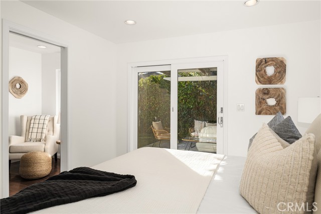 Detail Gallery Image 18 of 65 For 939 Oak St, Costa Mesa,  CA 92627 - 3 Beds | 2 Baths