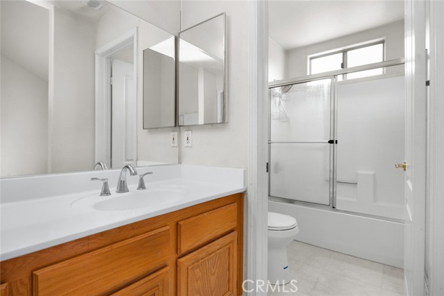 14412 1/2 Lemoli Street, Hawthorne CA: https://media.crmls.org/medias/997854c1-2ed0-47f4-98da-49d700de9a26.jpg