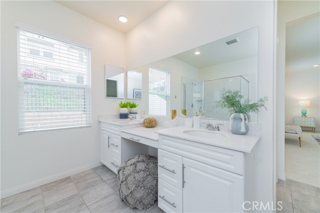 24716 Acadia Drive, Corona CA: https://media.crmls.org/medias/99785760-fe79-44ff-a158-90b164cd21da.jpg