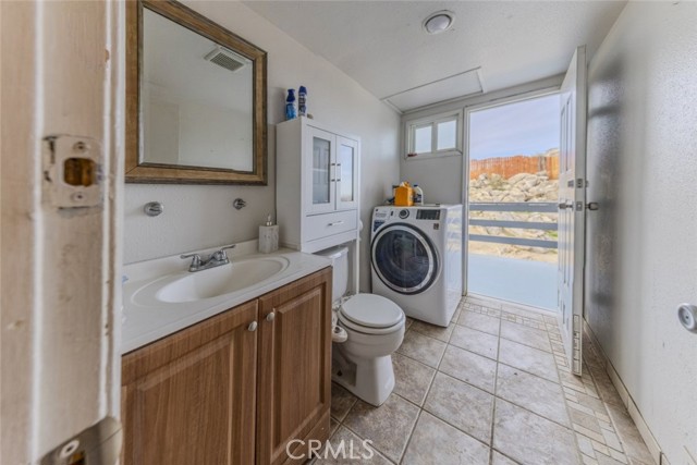 Detail Gallery Image 30 of 63 For 16822 Glenfall Ave, Palmdale,  CA 93591 - 4 Beds | 2 Baths