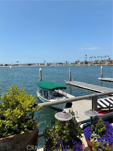 Detail Gallery Image 8 of 39 For 263 Ginevra, Long Beach,  CA 90803 - 3 Beds | 2 Baths