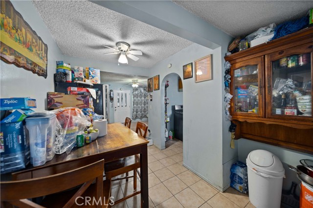 Detail Gallery Image 17 of 35 For 13137 Terra Bella St, Pacoima,  CA 91331 - 3 Beds | 2 Baths