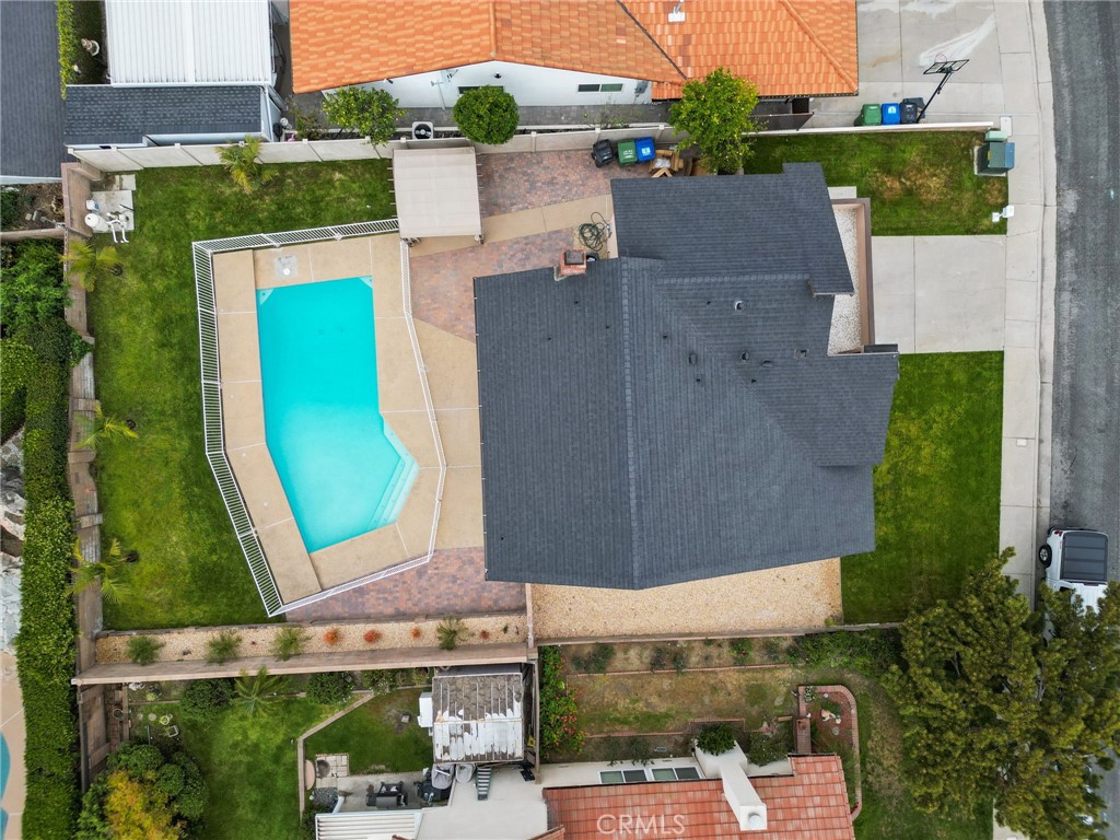 https://media.crmls.org/medias/997c024a-9b55-4263-a505-7f6c5571bead.jpg?preset=X-Large
