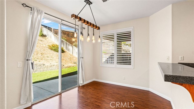 Detail Gallery Image 9 of 30 For 33398 Warwick Hills Rd, Yucaipa,  CA 92399 - 3 Beds | 2 Baths
