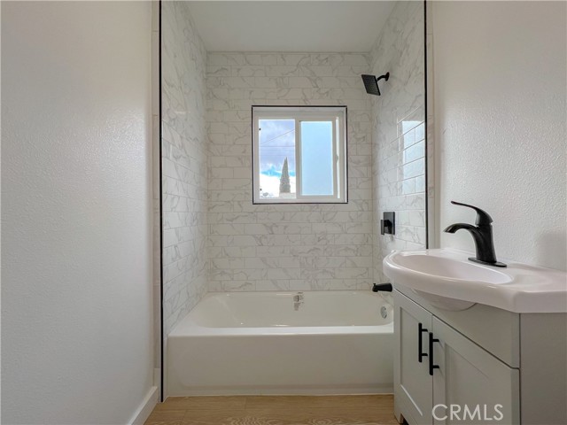 Detail Gallery Image 15 of 29 For 350 W Cedar St, Compton,  CA 90220 - 3 Beds | 2 Baths