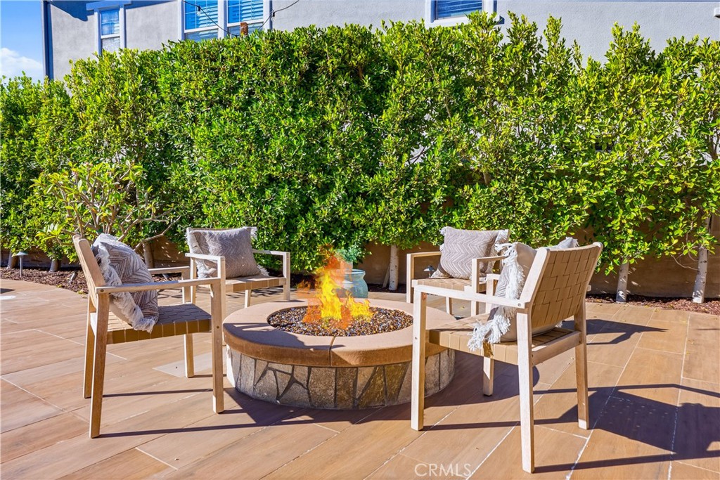 MLS #OC25270445 image #27