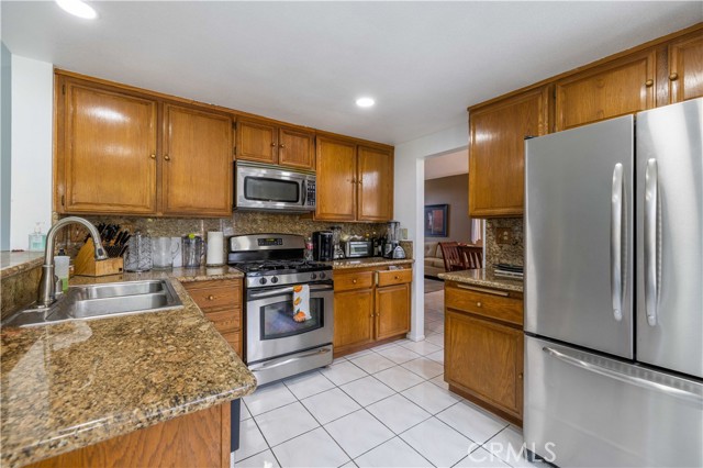 Image 3 for 13732 Boston Court, Fontana, CA 92336