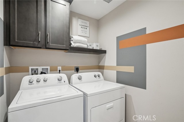 Detail Gallery Image 20 of 24 For 6341 Sierra Vista Ln, Fontana,  CA 92336 - 4 Beds | 2/1 Baths