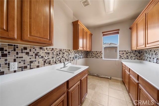 Detail Gallery Image 31 of 55 For 14584 Sleepy Creek Dr, Corona,  CA 92880 - 6 Beds | 3/1 Baths