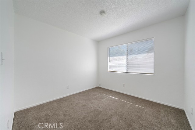 Detail Gallery Image 18 of 27 For 1911 N Summit, Pasadena,  CA 91103 - 3 Beds | 2 Baths