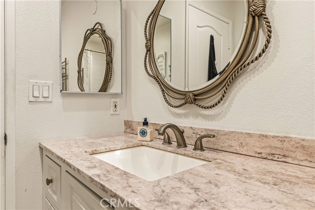 Detail Gallery Image 15 of 35 For 598 S 2nd #D,  Alhambra,  CA 91801 - 2 Beds | 2 Baths