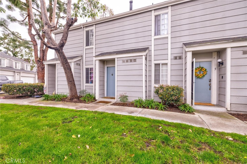 2410 W Orangethorpe #6