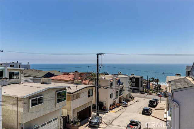 Detail Gallery Image 7 of 36 For 3101 Alma Ave, Manhattan Beach,  CA 90266 - 3 Beds | 3/1 Baths