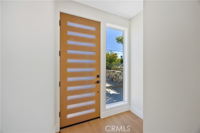 2405 Mathews Avenue, Redondo Beach CA: https://media.crmls.org/medias/997ef592-e5ce-4a0d-b867-d46ca86cafdb.jpg