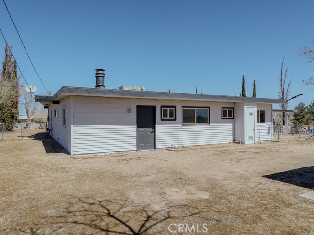 Detail Gallery Image 31 of 42 For 15801 Malpais Ln, Victorville,  CA 92394 - 3 Beds | 2 Baths