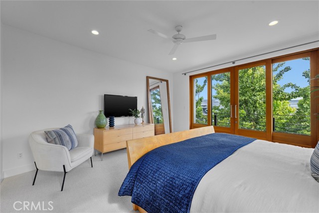 Detail Gallery Image 33 of 51 For 1635 19th St, Manhattan Beach,  CA 90266 - 6 Beds | 4 Baths