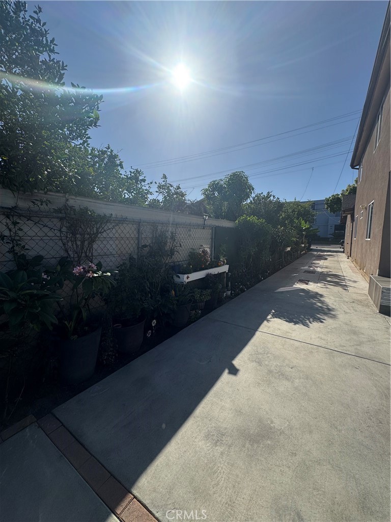 MLS #SR25194158 image #10