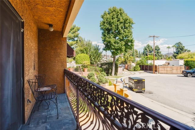 645 Balboa Avenue, 1C photo 34