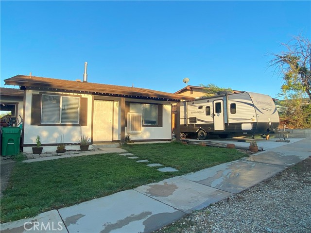 Detail Gallery Image 1 of 15 For 42058 Blueflax Ave, Lancaster,  CA 93536 - 2 Beds | 2 Baths