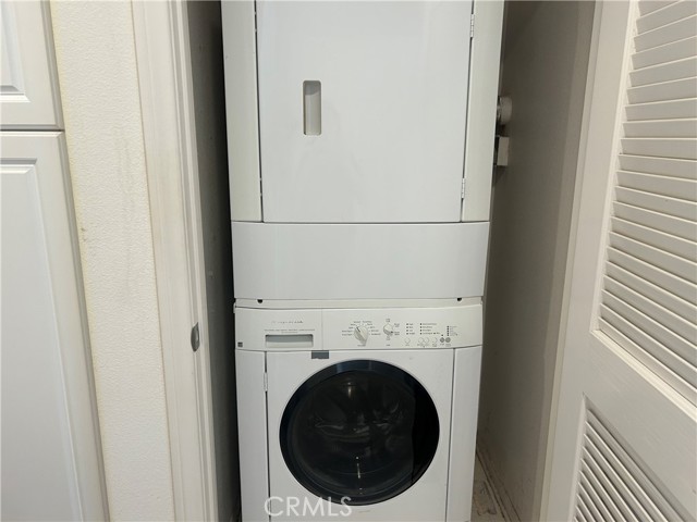 Detail Gallery Image 8 of 9 For 13425 Cascade Ct, Cerritos,  CA 90703 - 2 Beds | 1 Baths