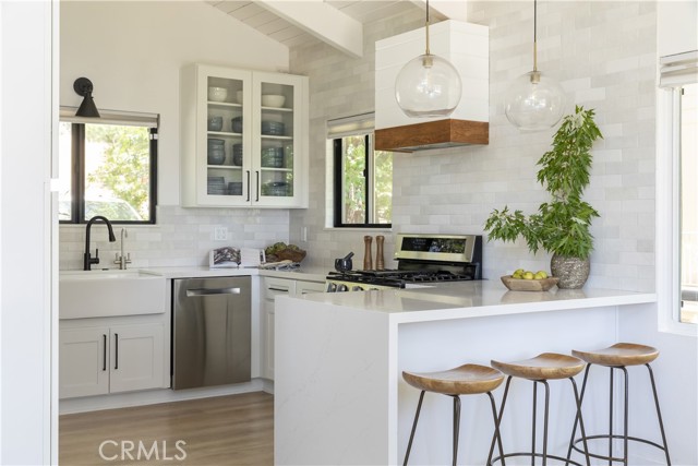 27792 West Shore Road, Lake Arrowhead CA: https://media.crmls.org/medias/9981587b-3afa-40fb-8f60-5c7b9afc1a61.jpg