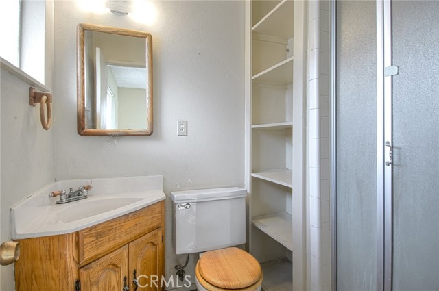 Detail Gallery Image 14 of 15 For 2925 Jacaranda Ave, Costa Mesa,  CA 92626 - 3 Beds | 2 Baths