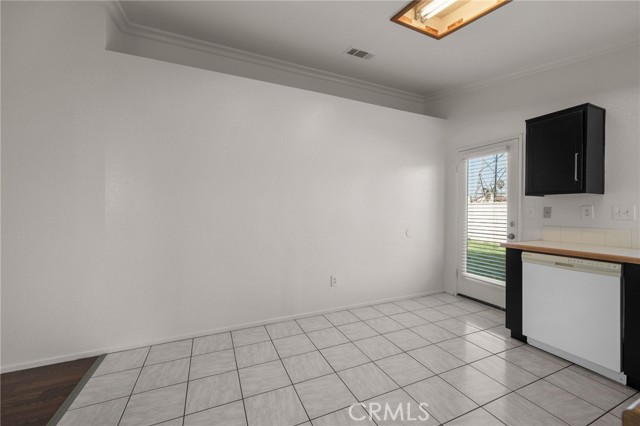 Detail Gallery Image 13 of 29 For 11864 Perlita, Fontana,  CA 92337 - 3 Beds | 2 Baths