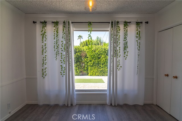14356 Greenleaf Street, Sherman Oaks CA: https://media.crmls.org/medias/99835794-80ce-466d-8eb8-7ad06a2049d4.jpg